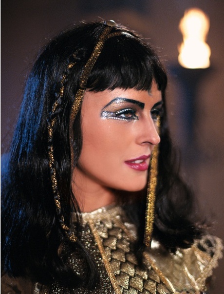 Cleopatra kostenlose pornostar galerien