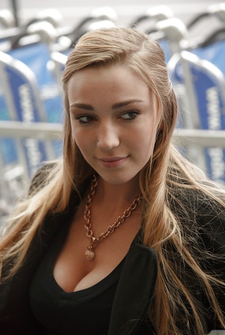 Kendra Sunderland kunst erotische bilder